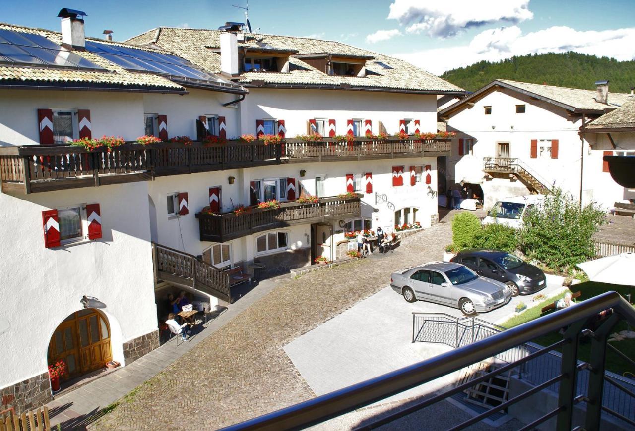 Hotel Zum Rossl Anterivo Dış mekan fotoğraf